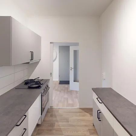 Apartman 2-raum-appartement Mit Balkon, Wlan