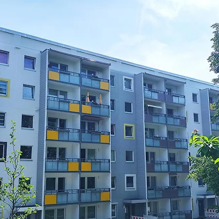 2-raum-appartement Mit Balkon, Wlan Chemnitz